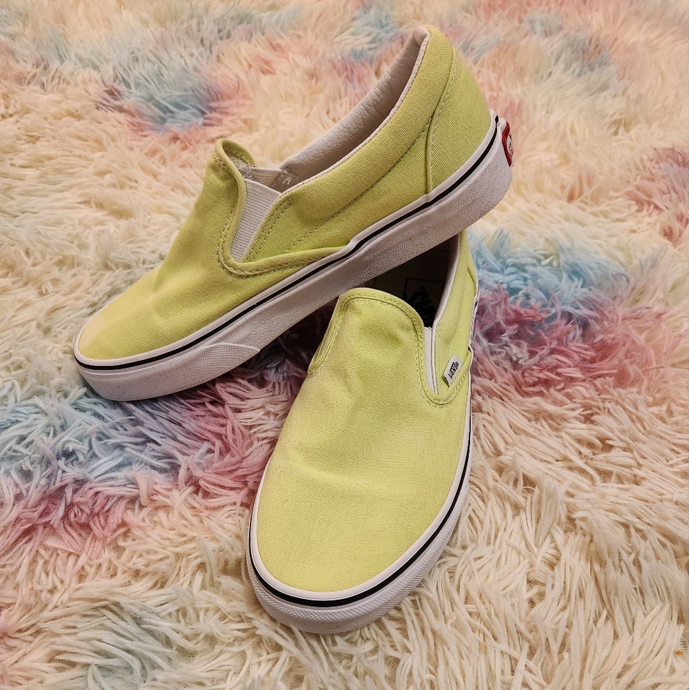 Vans Classic Slip On Shoe - Sharp Green / True White